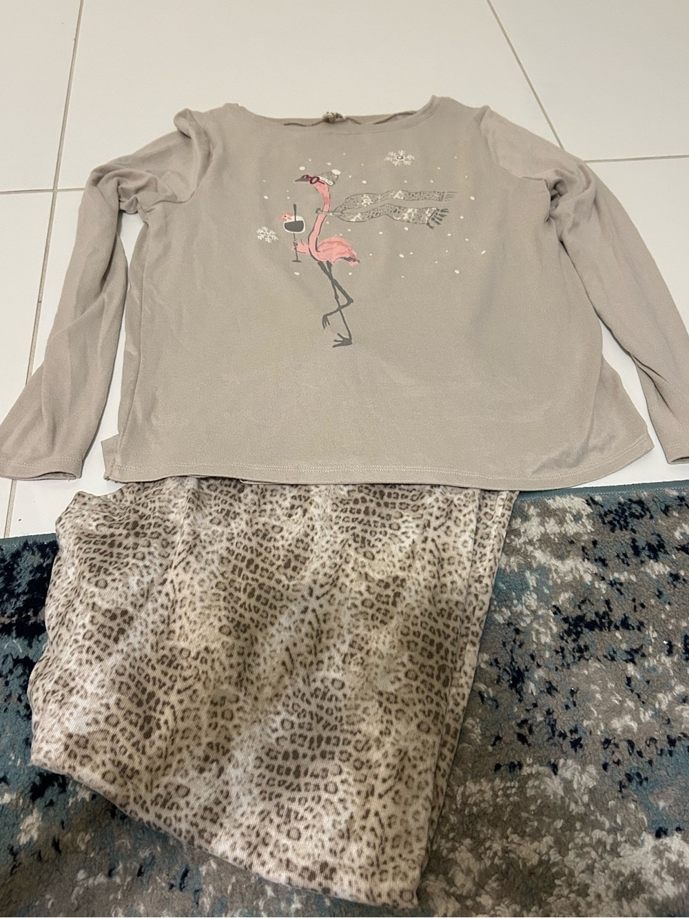 NWOT Women’s Hue Tan Flamingo Leopard Winter Themed Long Sleeve Pajamas - Size L